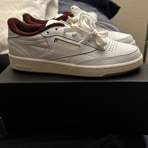 NWT Packer for Reebok club C 85
